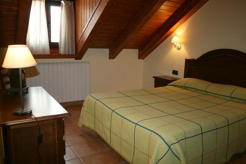 Apartamentos Les Picardes Эспот Экстерьер фото